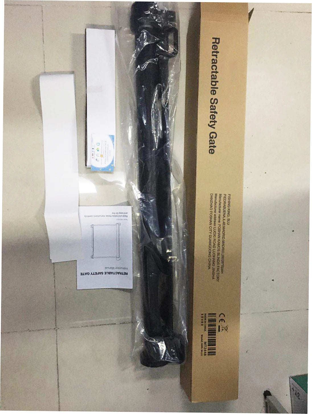 Dog Mesh Fence Retractable Baby Safety Gate